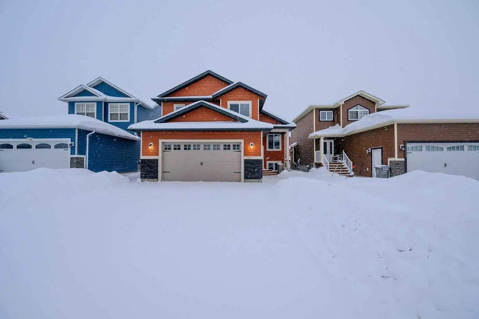 Xxxxx Xxx Avenue  Grande Prairie Alberta T8V 6A7 Westgate Details
