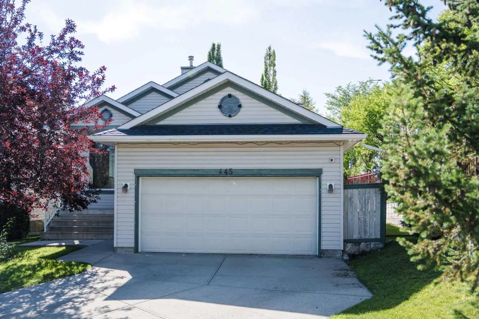 Xxx Rocky Ridge Bay Nw Calgary Alberta T3G 4H8 Rocky Ridge Details