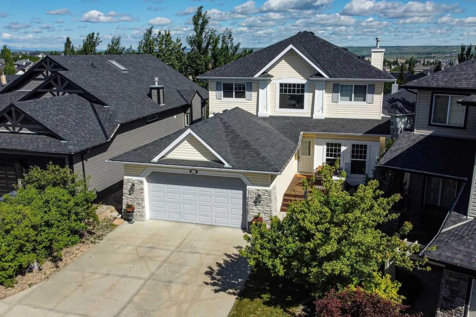 Xx Cresthaven Way Sw Calgary Alberta T3B 5X8 Crestmont Details