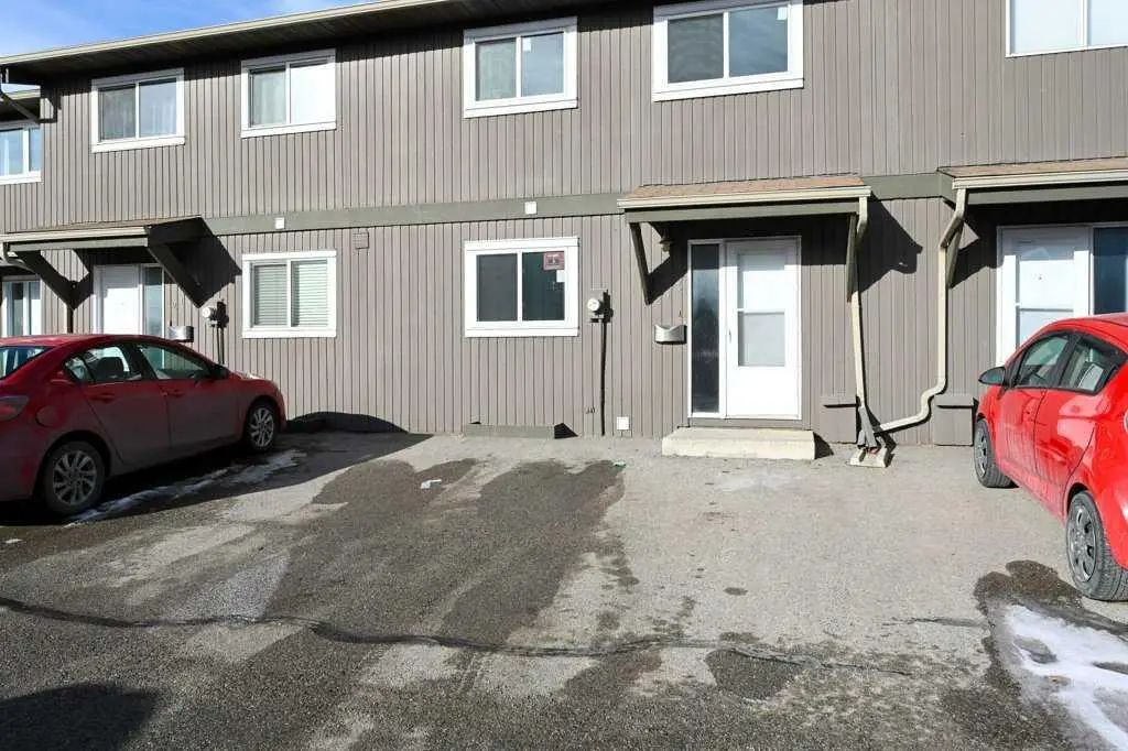 Xxx, Xxxx Xx Avenue Sw Calgary Alberta T3E 6M3 Westgate Details