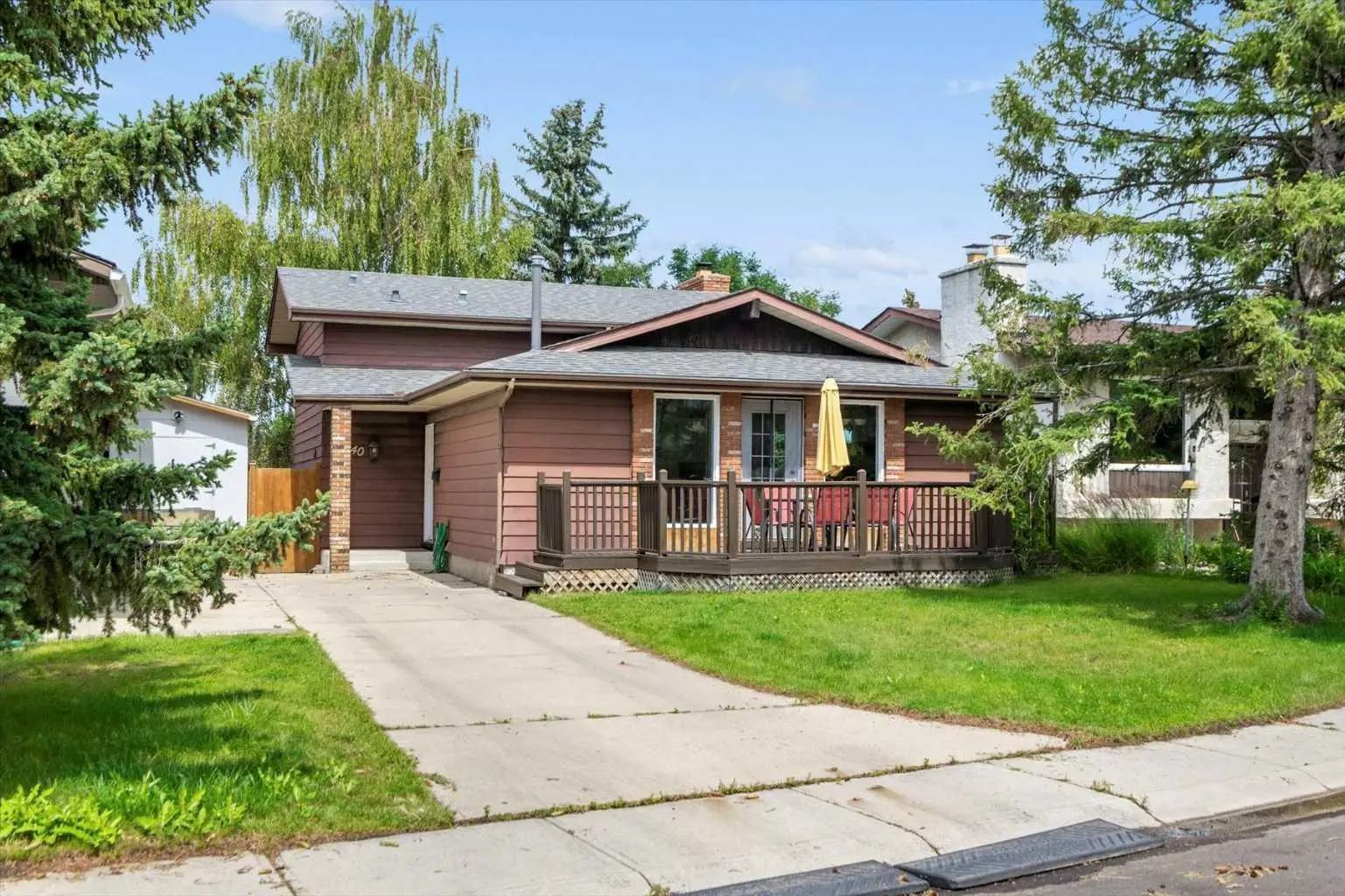 Xx Bergen Place Nw Calgary Alberta T3K 1J4 Beddington Heights Details