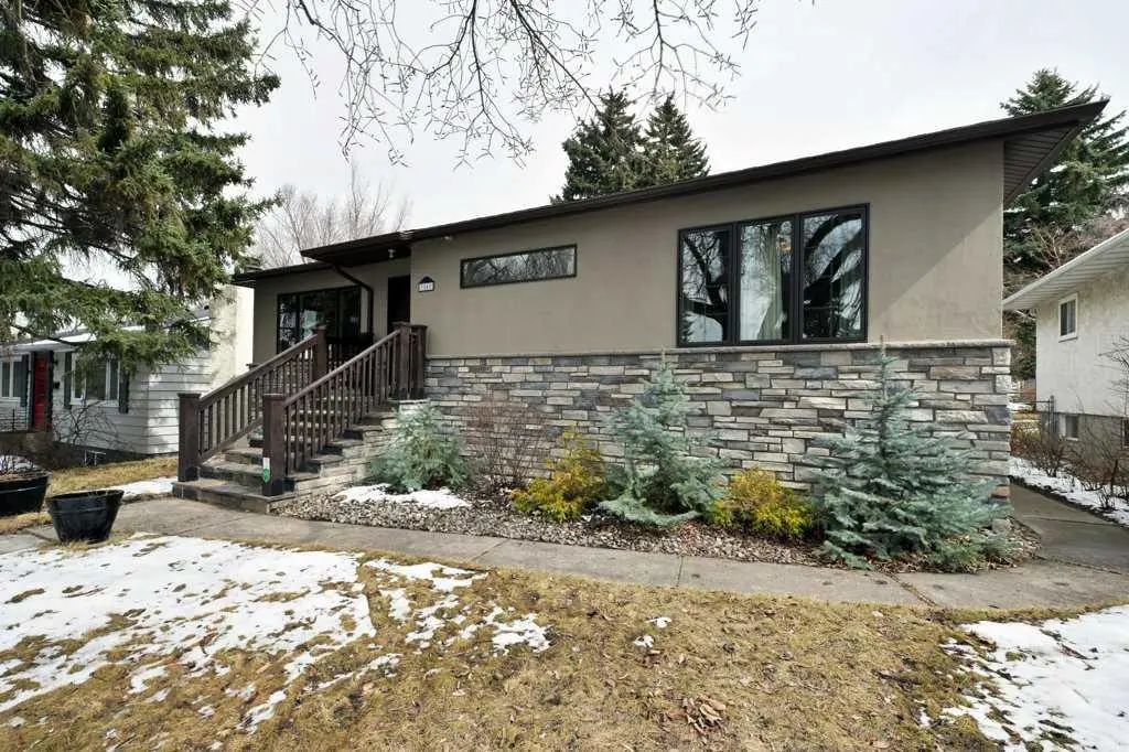 Xxxx Xx Street Sw Calgary Alberta T3E 2B5 Richmond Details