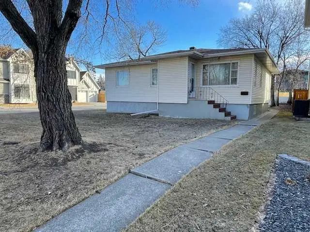 Xxxx X Avenue Nw Calgary Alberta T2N 0P7 West Hillhurst Details