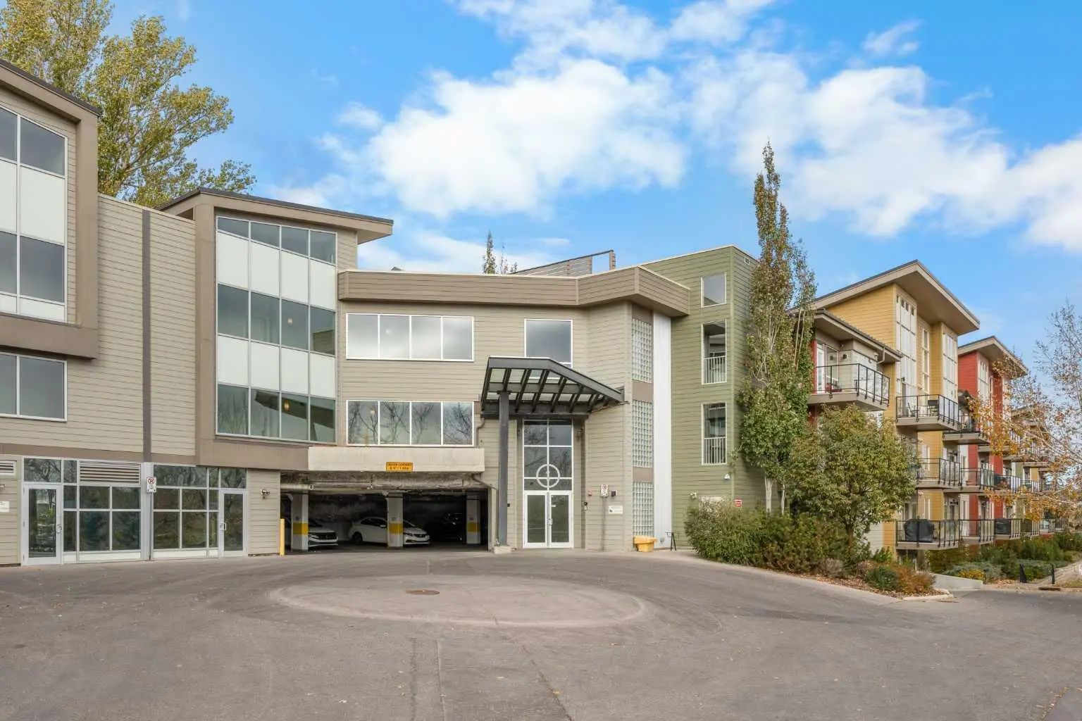 Xxx, Xxxx X Street Ne Calgary Alberta T2E 7M3 Highland Park Details