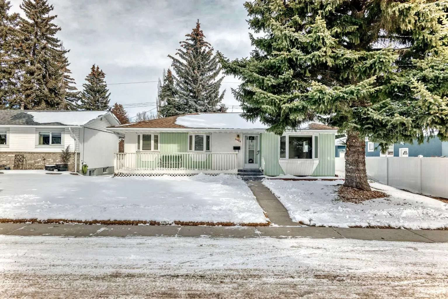Xxxx Boulton Road Nw Calgary Alberta T2L 1M6 Brentwood Details