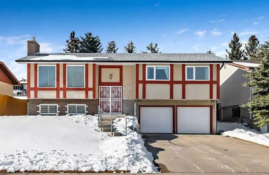 Xxxx Thornaby Way Nw Calgary Alberta T2K 5K7 Thorncliffe Details
