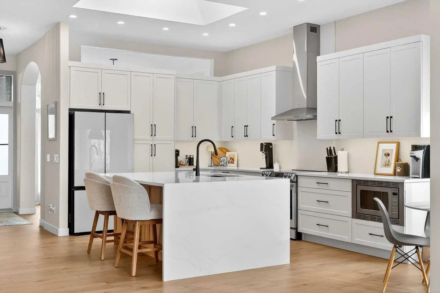 Xxx Mountain Park Drive Se Calgary Alberta T2Z 2L3 McKenzie Lake Details