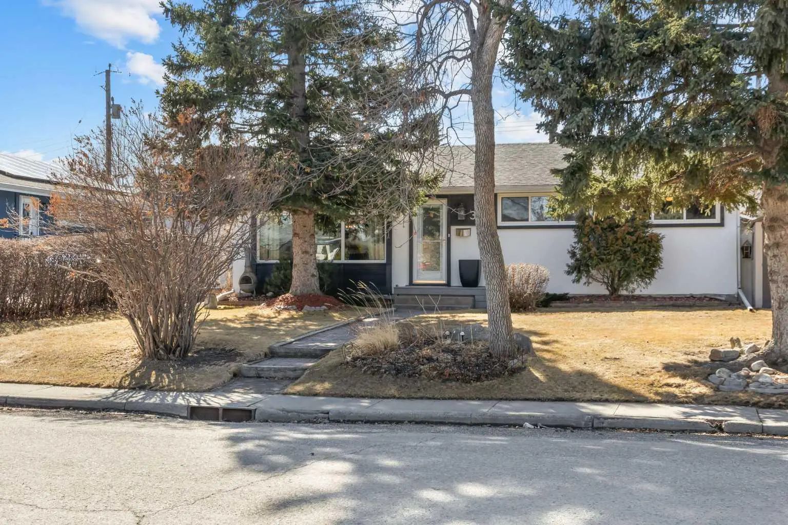 Xxx Westwood Drive Sw Calgary Alberta T3C2W5 Westgate Details