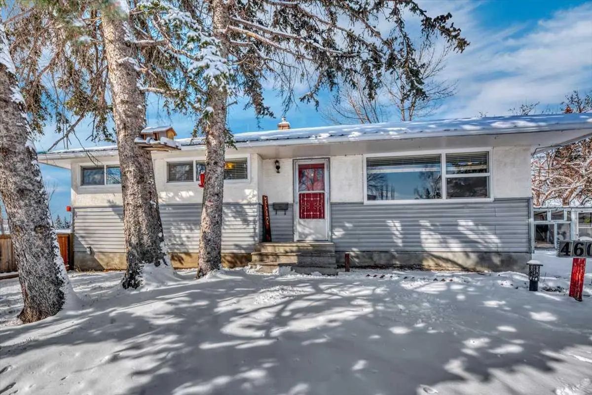Xxxx Xx Avenue Sw Calgary Alberta T3E 0Y7 Glenbrook Details