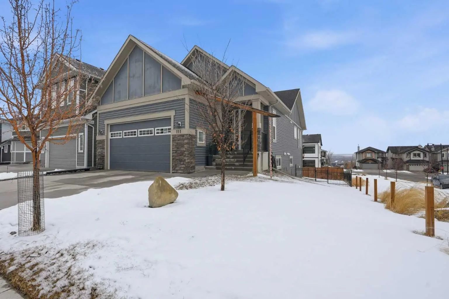 Xxx Crestridge View Sw Calgary Alberta T3B 1G8 Crestmont Details