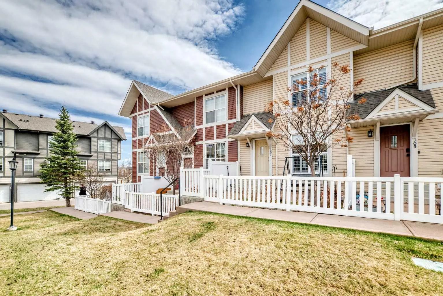 Xxx New Brighton Villas Se Calgary Alberta T2Z 0T6 New Brighton Details