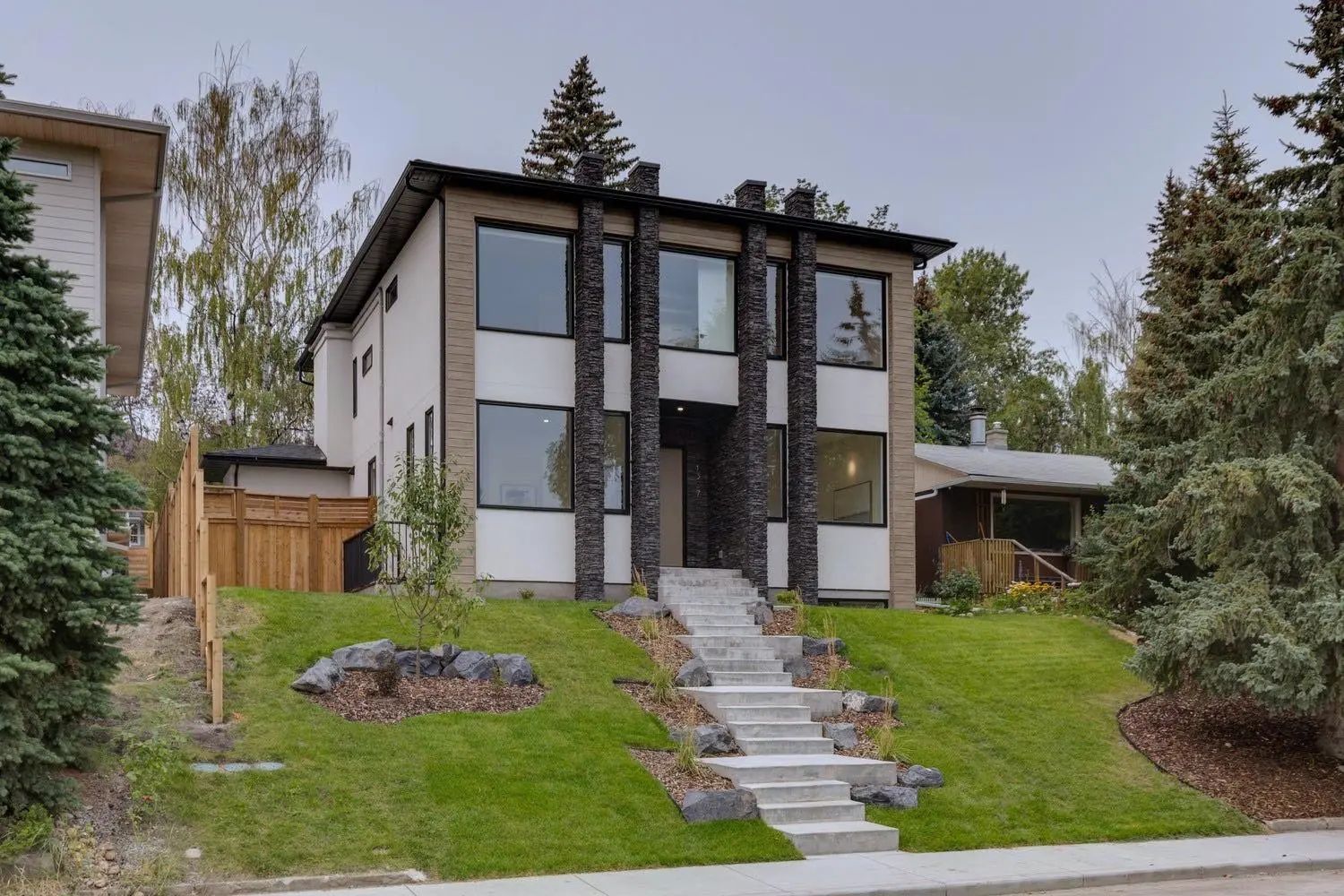 Xxxx Hamilton Street Nw Calgary Alberta T2N 3W8 St Andrews Heights Details