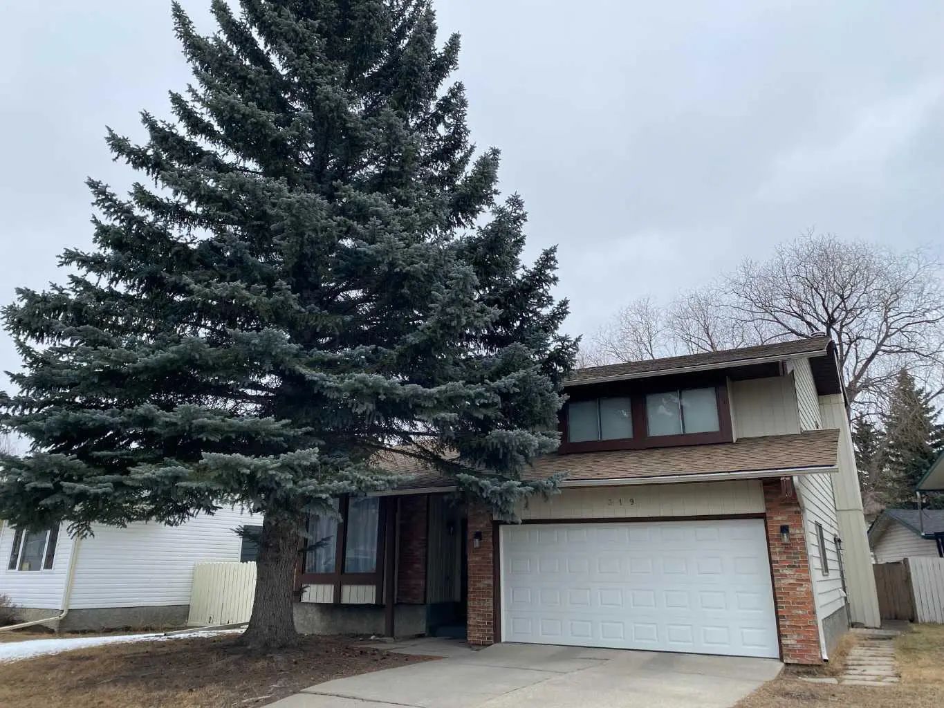 Xxx Woodside Circle Sw Calgary Alberta T2W 3K2 Woodlands Details