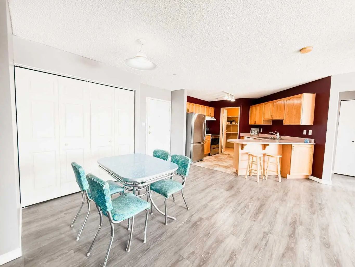 Xxx, Xxxx Xx Avenue  Grande Prairie Alberta T8V 6Z7 Highland Park Details