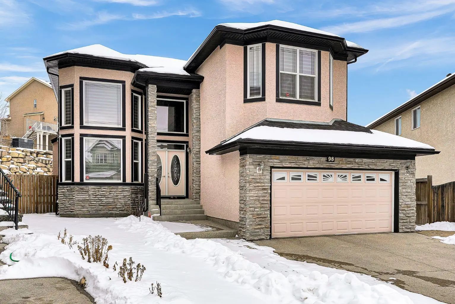 Xx Sherwood Hill Nw Calgary Alberta T3R 0B3 Sherwood Details