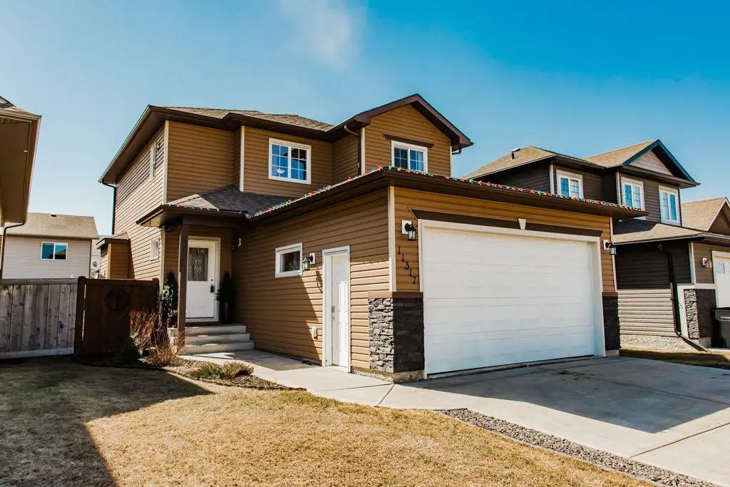 Xxxxx Xxxa Avenue  Grande Prairie Alberta T8V 4A7 Westgate Details