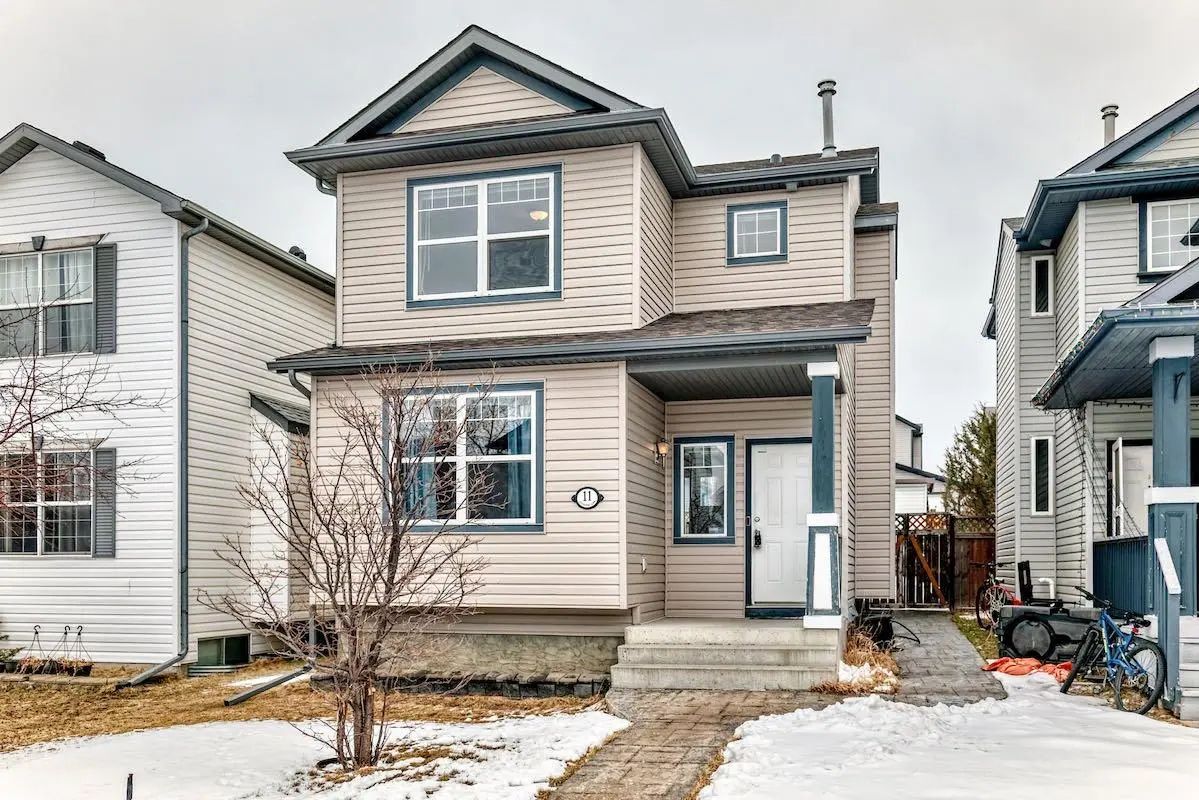 Xx Coventry Link Ne Calgary Alberta T3K 5H6 Coventry Hills Details