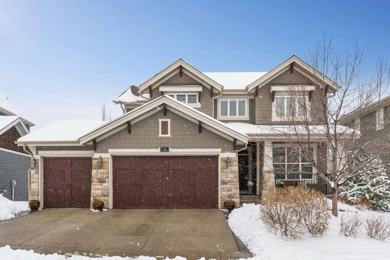 Xx Ascot Crescent Sw Calgary Alberta T3H 0T9 Aspen Woods Details