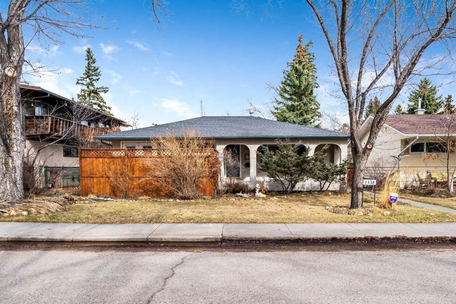 Xxxx Hamilton Street Nw Calgary Alberta T2N 3W6 St Andrews Heights Details