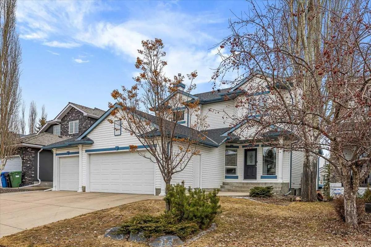 Xx Mt. Douglas Circle  Calgary Alberta T2Z 3P3 McKenzie Lake Details