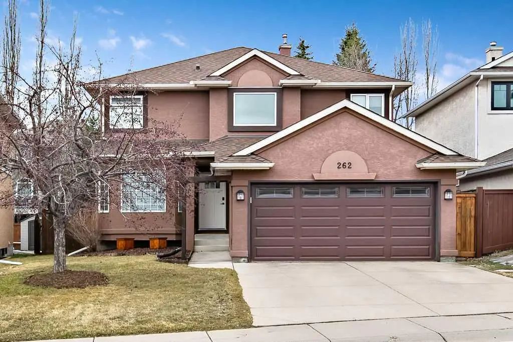 Xxx Mt Assiniboine Place Se Calgary Alberta T2Z 2N5 McKenzie Lake Details