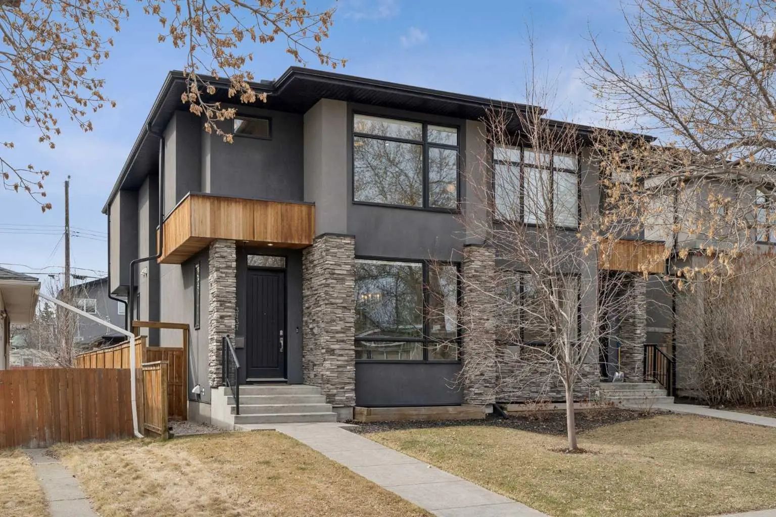 Xxxx Xx Street Sw Calgary Alberta T3E3P7 Glenbrook Details