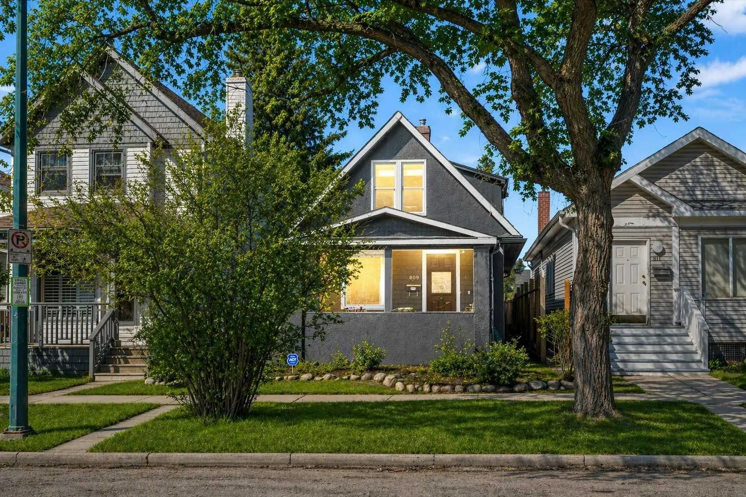 Xxx Xx Street Nw Calgary Alberta T2N 2B3 Hillhurst Details