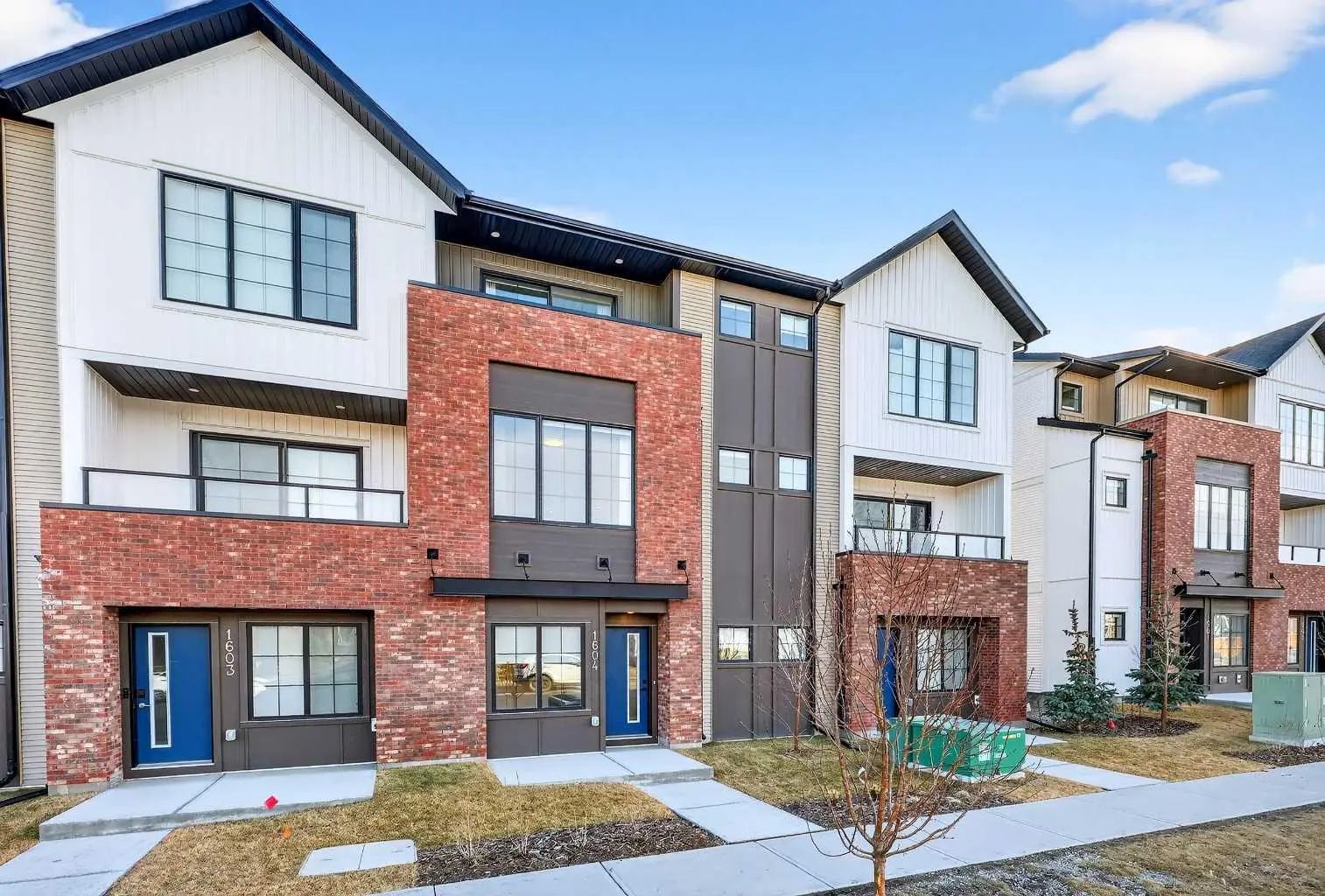Xxxx Xxx Cooperswood Green Sw Airdrie Alberta T4B3Y6 Coopers Crossing Details