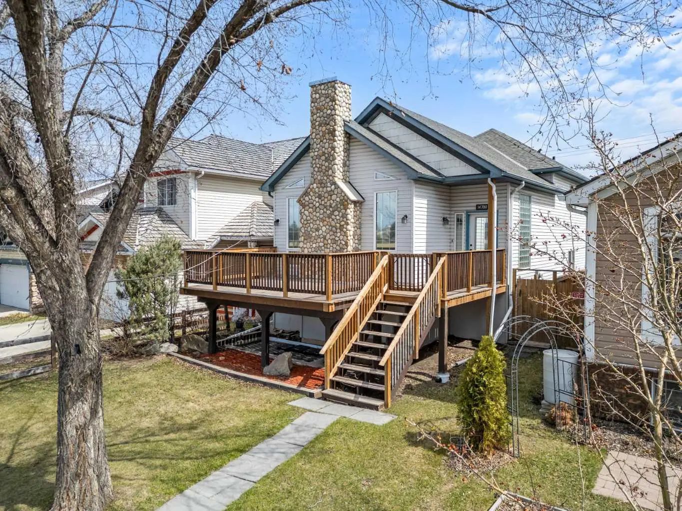 Xxxxx Mt Mckenzie Drive Se Calgary Alberta T2Z 2V1 McKenzie Lake Details