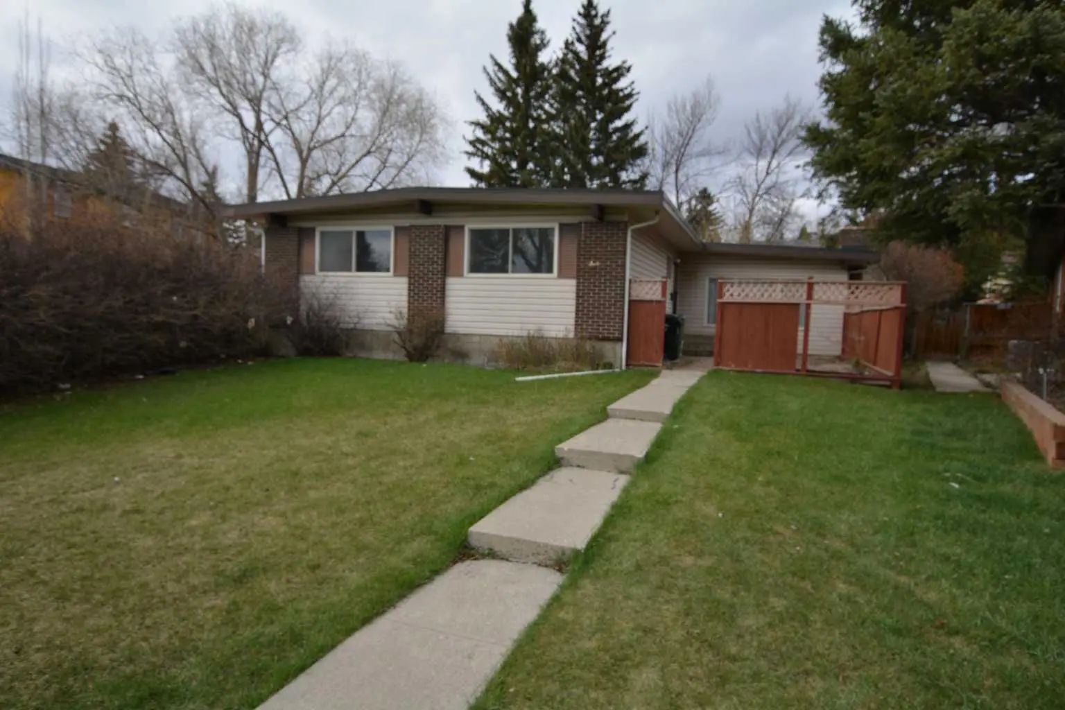 Xx Dalrymple Green Nw Calgary Alberta T3A 1Y2 Dalhousie Details