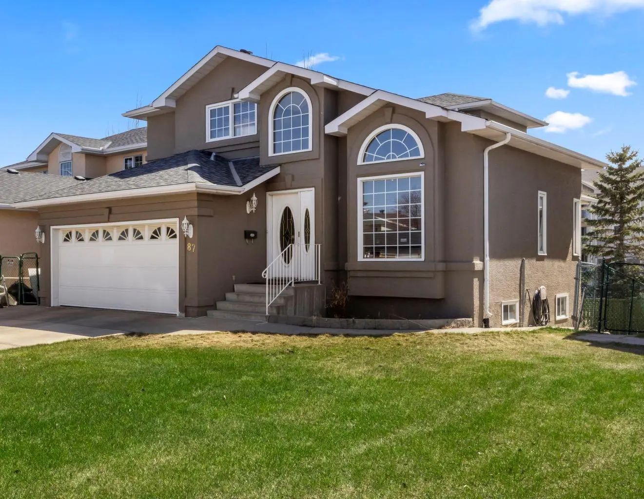 Xx Applefield Close Se Calgary Alberta T2A 7R1 Applewood Park Details