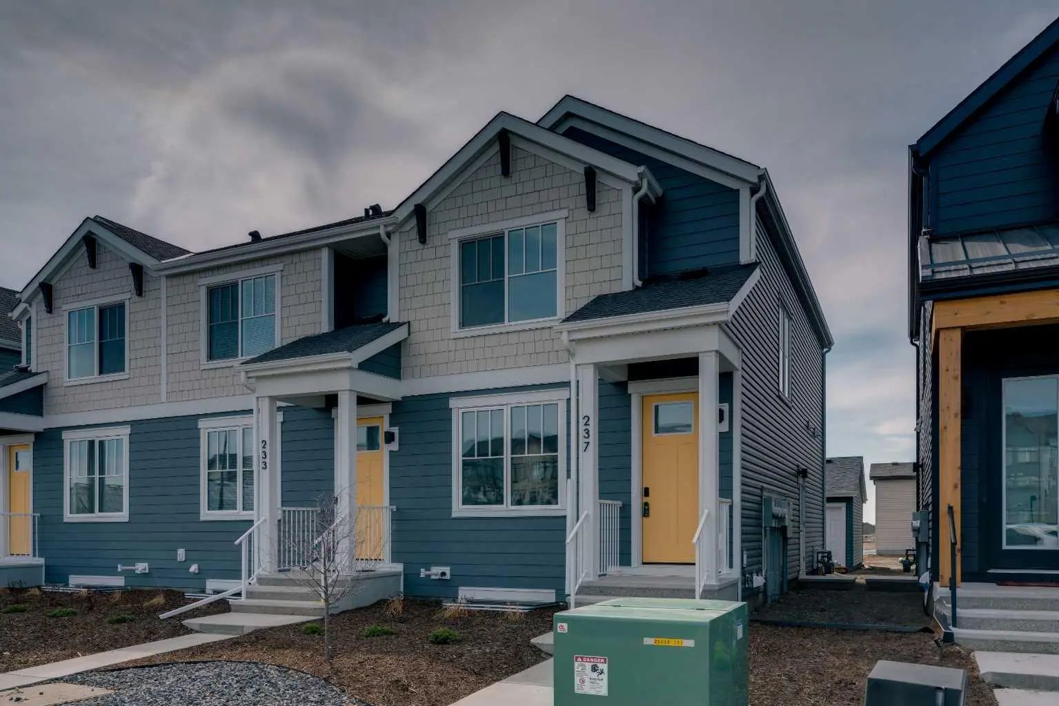 Xxx Heirloom Way Se Calgary Alberta T3S 0H2 Rangeview Details