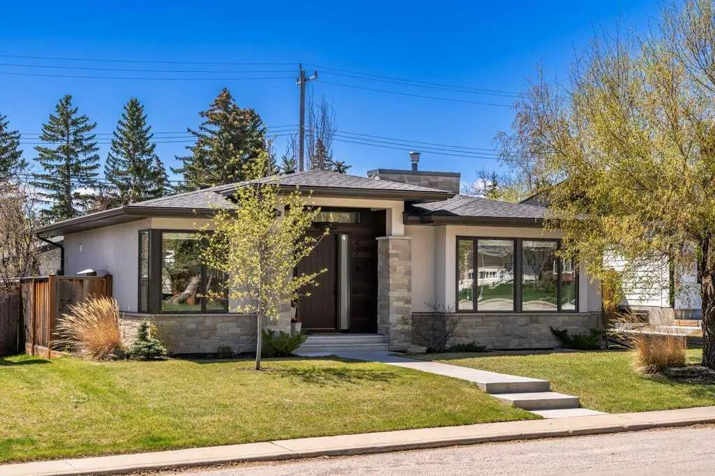 Xxxx Xx Avenue Sw Calgary Alberta T3E0X4 Glenbrook Details