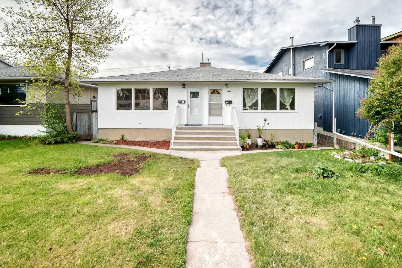 Xxxx Westmount Road Nw Calgary Alberta T2N 3N7 West Hillhurst Details