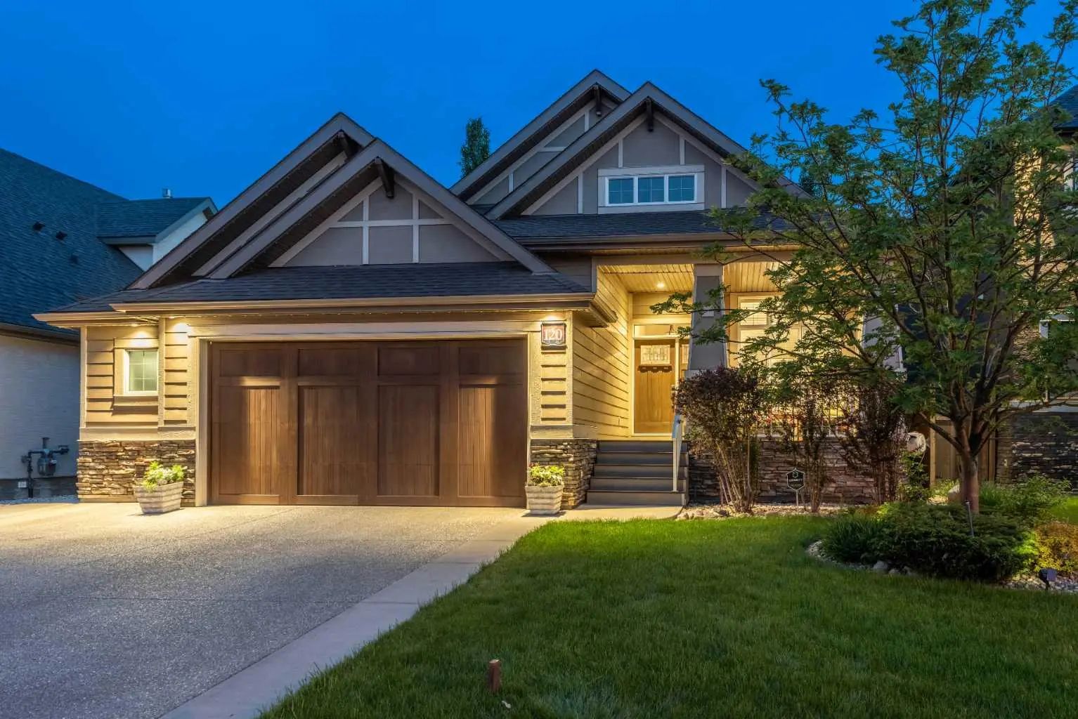Xxx Elgin Estates View Se Calgary Alberta T2Z 0N7 McKenzie Towne Details