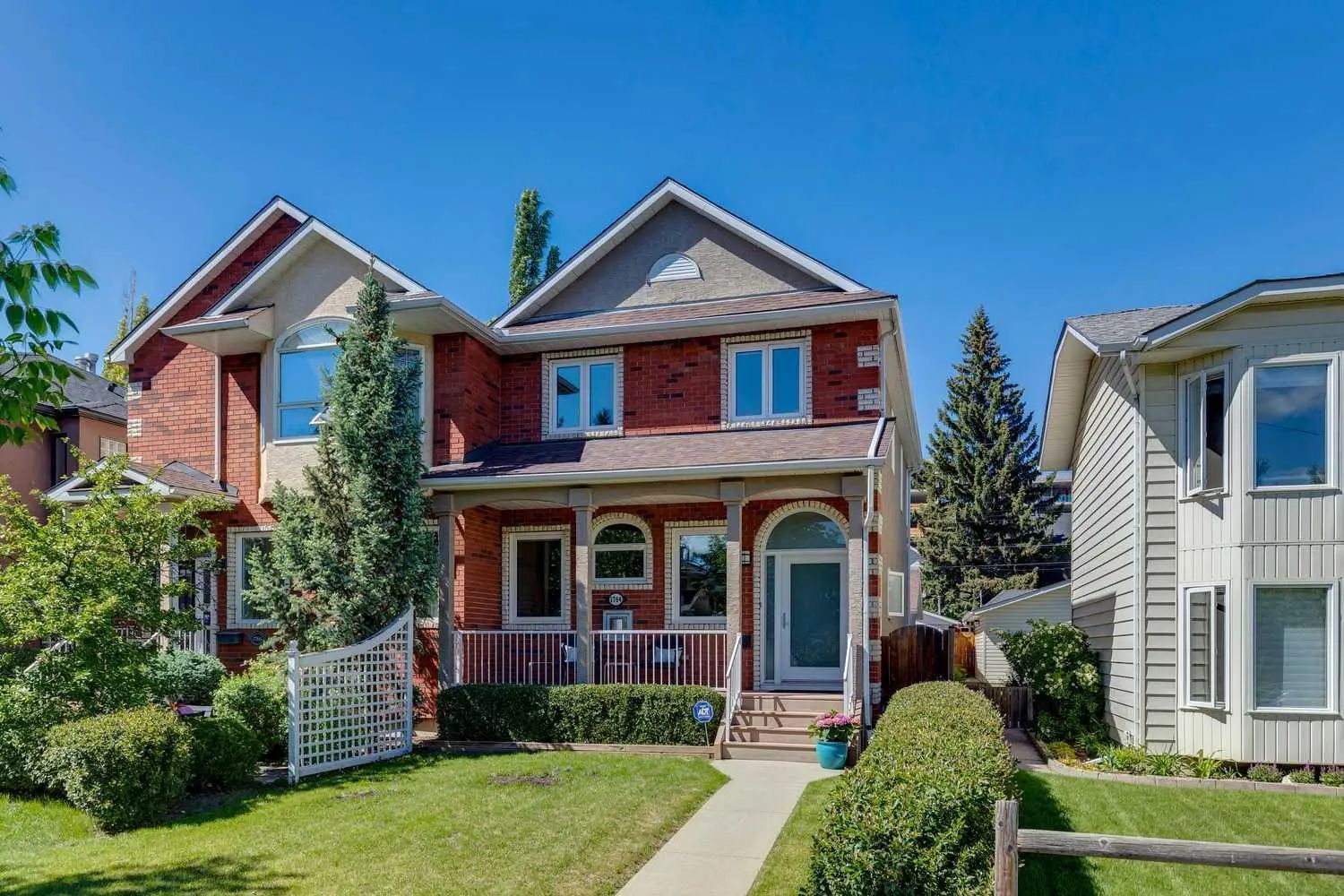 Xxxx X Avenue Nw Calgary Alberta T2N 0Z4 Hillhurst Details