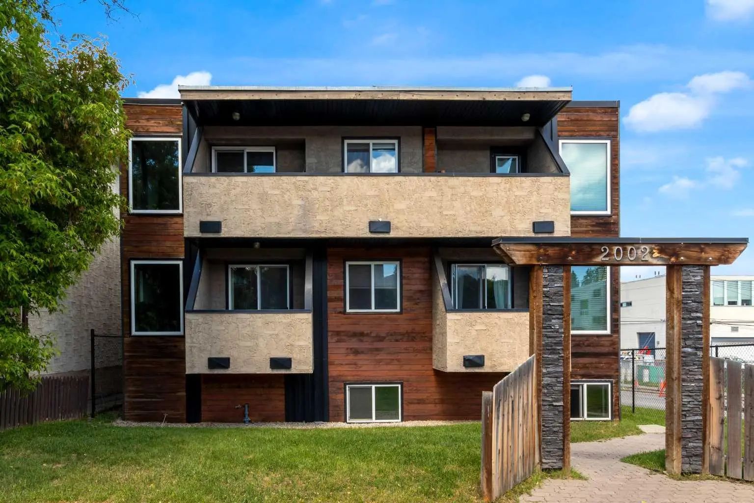 X Xxxx Xx Avenue Sw Calgary Alberta T3C 0P1 Sunalta Details