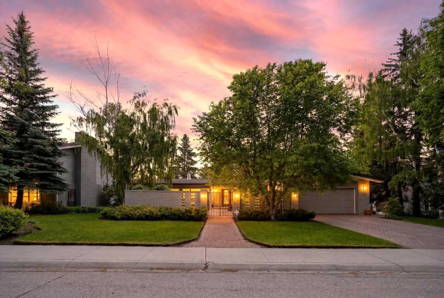Xx Massey Place Sw Calgary Alberta T2V 2G8 Mayfair Details
