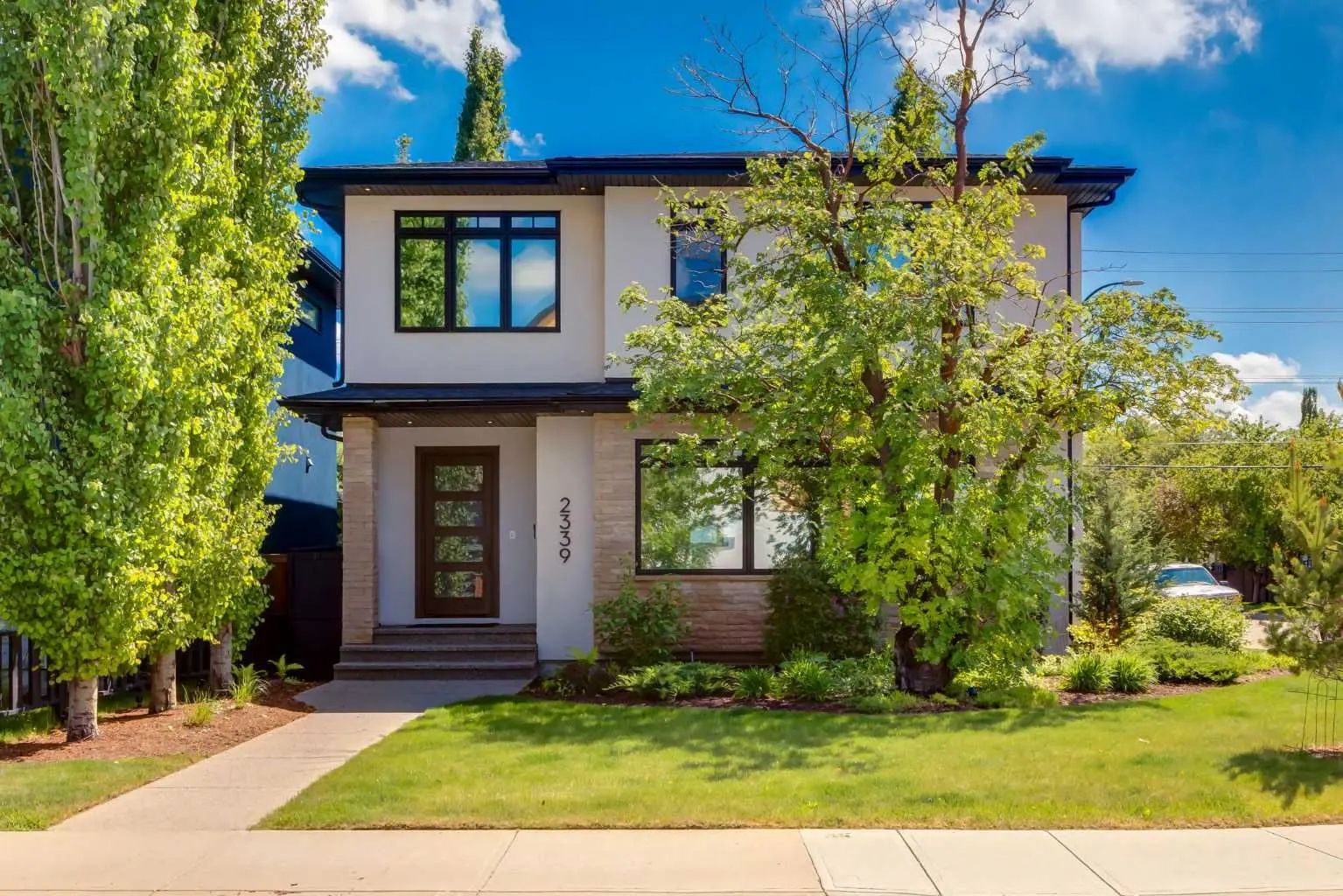 Xxxx Westmount Road Nw Calgary Alberta T2N 3N7 West Hillhurst Details