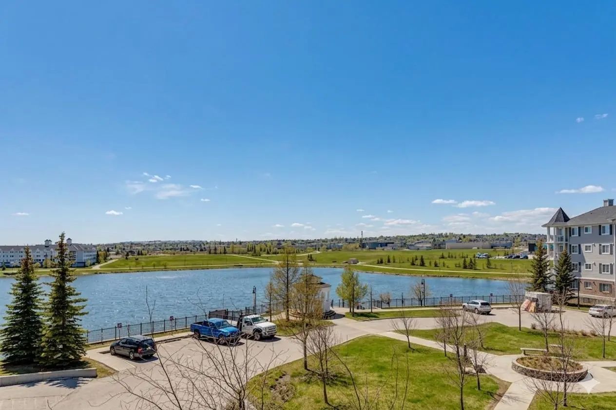 Xxxx, X Country Village Park Ne Calgary Alberta T3K 0G1 Country Hills Village Details