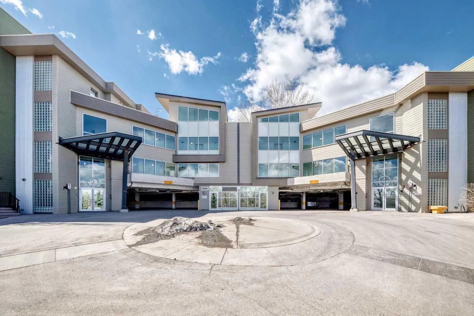 Xxx, Xxxx X Street Ne Calgary Alberta T2E 7M3 Highland Park Details