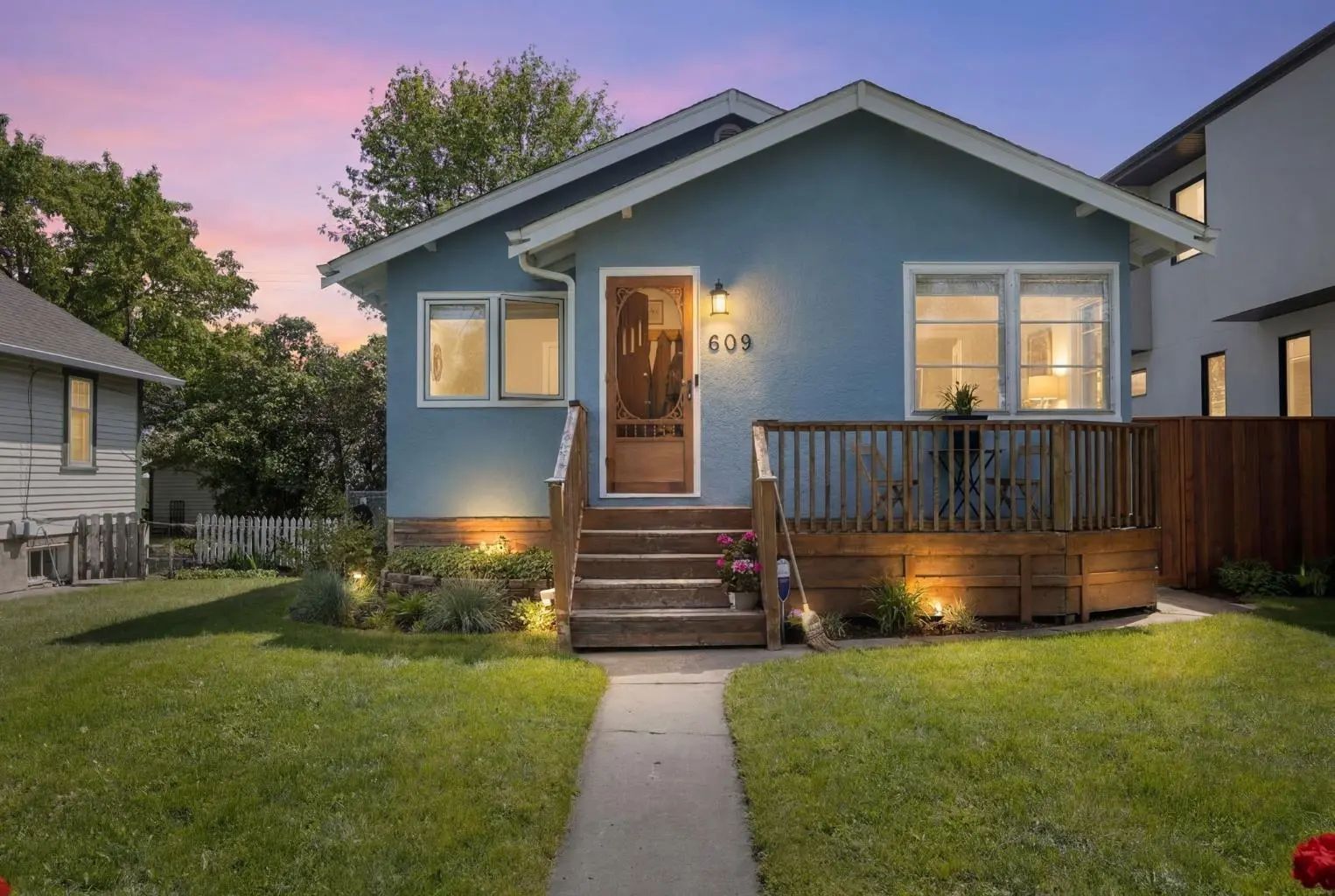 Xxx X Avenue Ne Calgary Alberta T2E 0W4 Renfrew Details