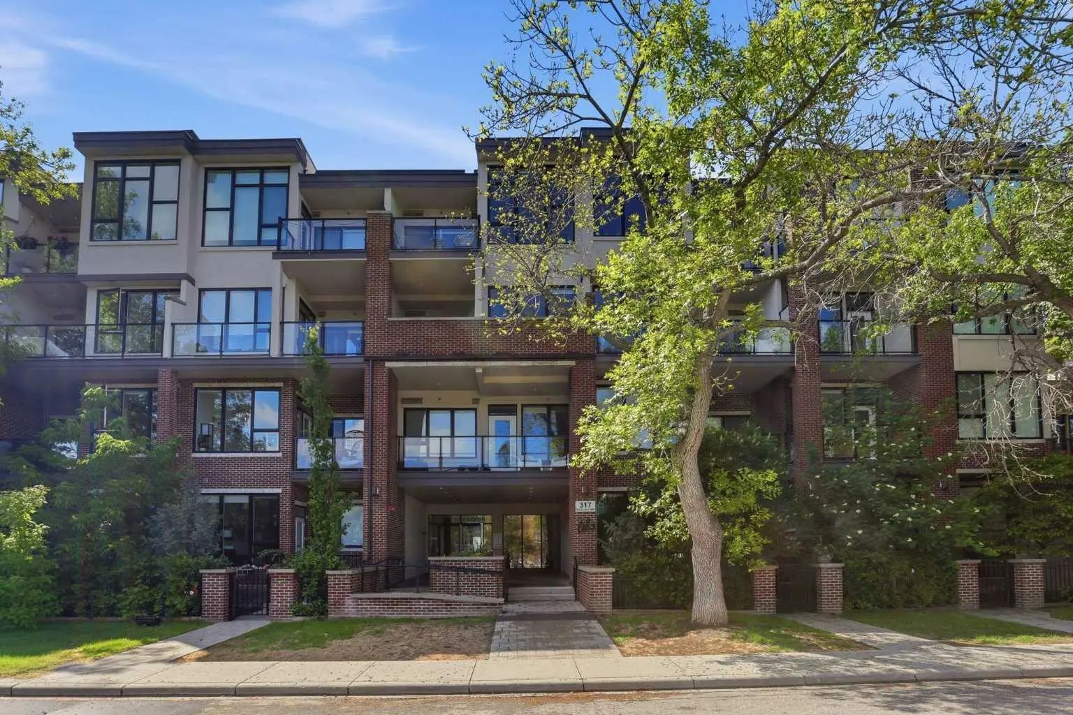 Xxx, Xxx Xx Avenue Sw Calgary Alberta T2H3S6 Mission Details