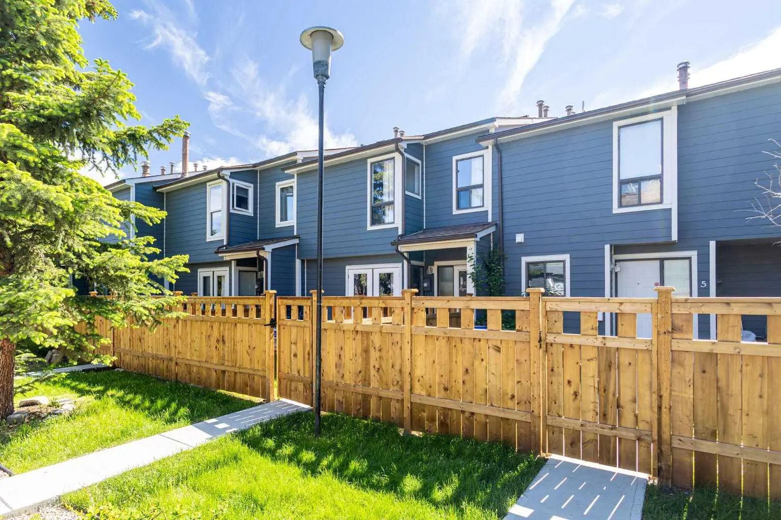 X, Xxx Grier Terrace Ne Calgary Alberta T2K5Y7 Greenview Details