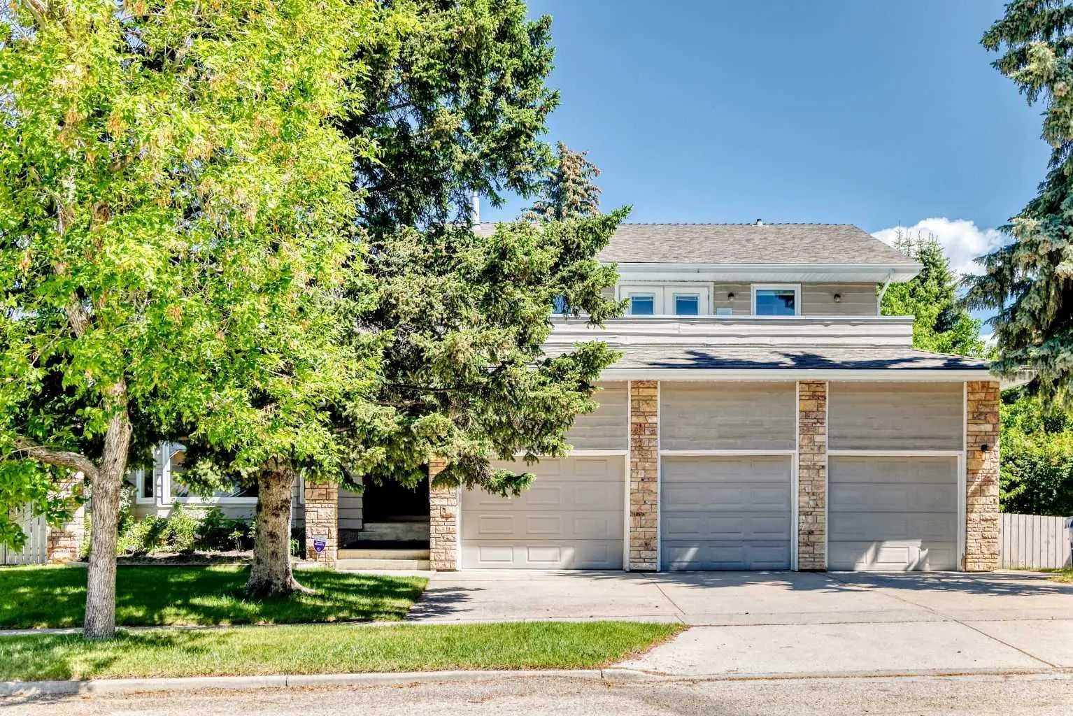 Xxxx Palliser Drive Sw Calgary Alberta T2V 4C5 Pump Hill Details
