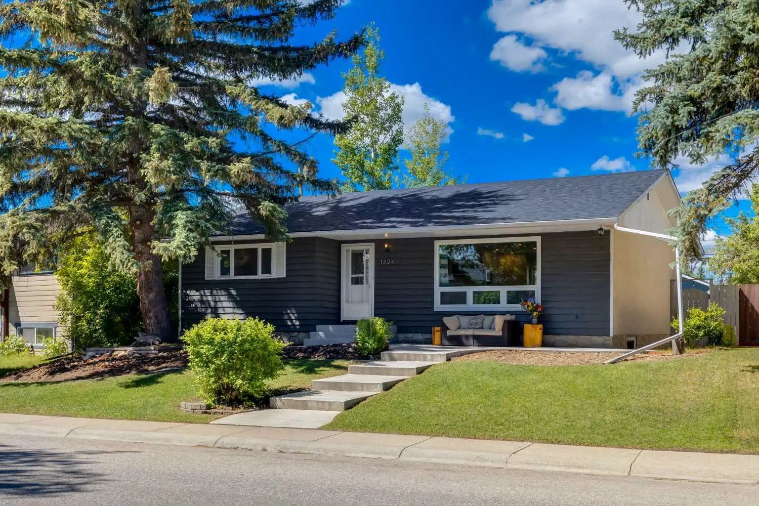 Xxxx Lake Sylvan Drive Se Calgary Alberta T2J 3C8 Bonavista Downs Details