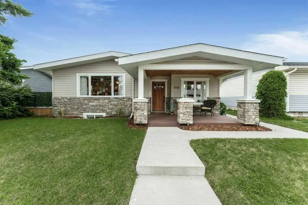 Xxx Xx Avenue Se Calgary Alberta T2J 0H4 Acadia Details