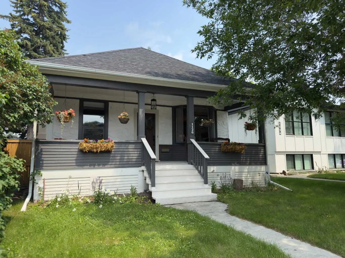 Xxxx Xx Avenue Nw Calgary Alberta T2M 1A1 Capitol Hill Details