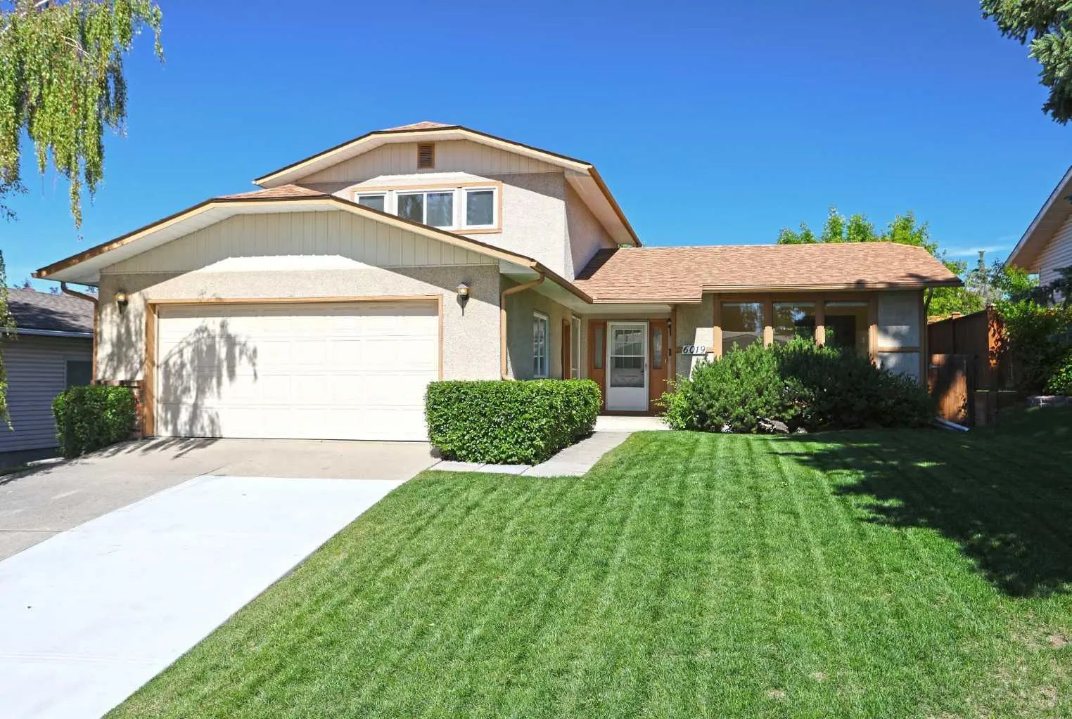 Xxxx Dalcastle Crescent Nw Calgary Alberta T3A 1R7 Dalhousie Details
