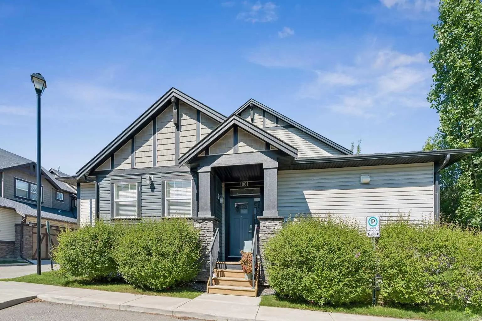 Xxxx Xxx Coopers Common Sw Airdrie Alberta T4B3Y3 Coopers Crossing Details
